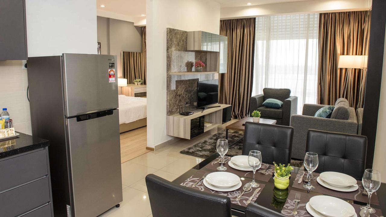 Encorp Marina Suites By Iconic Bliss Nusajaya  Exteriör bild